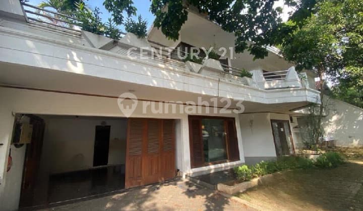 Rumah 2 Lantai di Cipete Hanya Selangkah ke Antasari dan Kemang