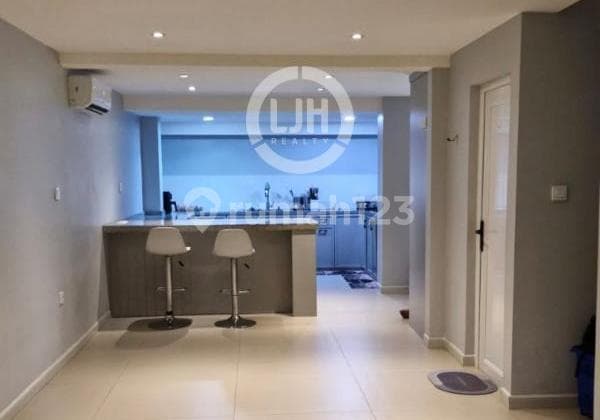 Rumah Furnish Lantai Full Granit di Pelepah Elok, Kelapa Gading, Jakarta Utara