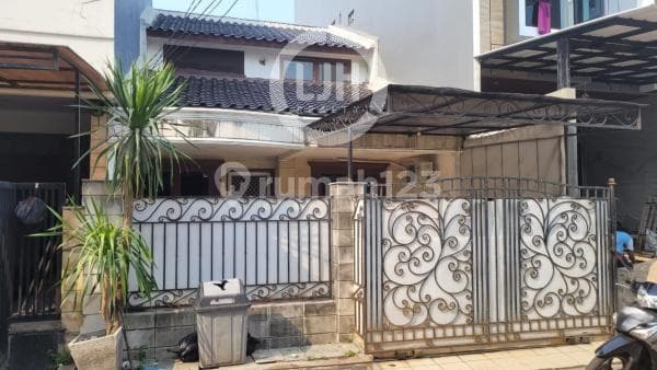DIJUAL RUMAH LUAS 6x17 DI JANUR KUNING AREA KELAPA GADING