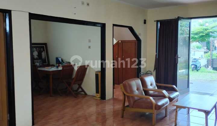 Dijual Rumah/villa Sersan Bajuri Siap Huni Bagus Murah