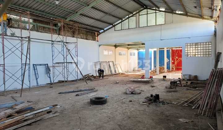 For Rent and Sale Mainroad Warehouse Kopo Katapang Near Soreang Toll Ready to Live South Bandung