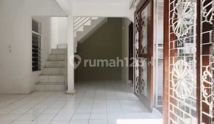 Dijual Rumah Kota Cimahi Tengah Bagus Siap Huni Murah Taman Mutiara SHM