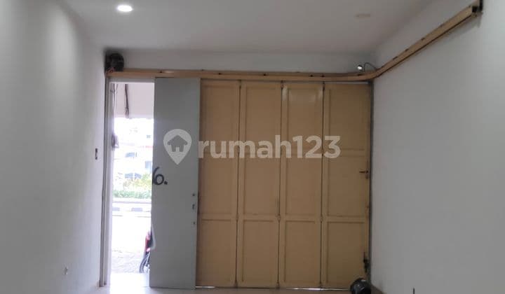 Sewa Ruko untuk Kantor Expedisi Bank Sembako