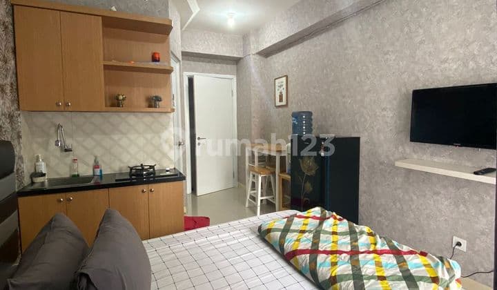 Studio Asri Apartemen Green Pramuka Furnished Tower Scarlate