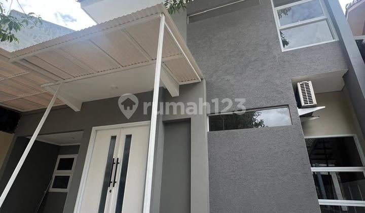 Rumah di Mahagoni Graha Raya Bintaro Siap Huni