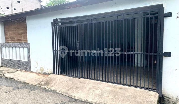 Rumah Selangkah ke Bintaro Sektor 4 dan 2 Pondok Aren