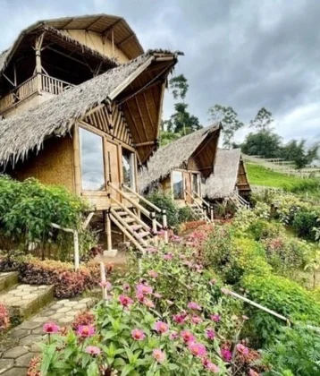 Resort Villa Pasirjambu di Bandung dengan Nuansa Pegunungan