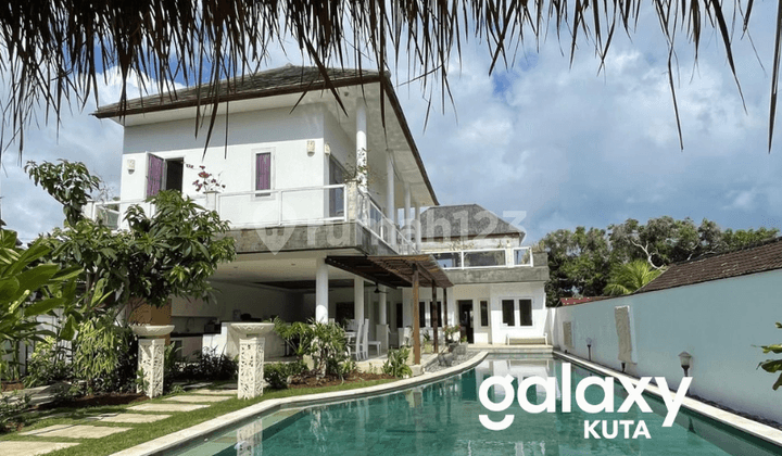 Disewakan Villa Cantik Full Furnished di Balangan Jimbarang Badung - Bali