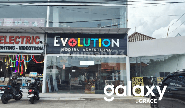 FOR RENT: STRATEGIC SHOPHOUSE, PROFITABLE OPPORTUNITY AT IMAMBONJOL SOPUTAN INTERSECTION, DENPASAR - BALI