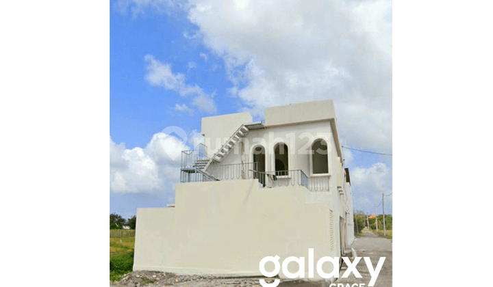 DIJUAL VILLA CANTIK 2 LANTAI DI GANG MADYA SEMINYAK KEROBOKAN BADUNG - BALI