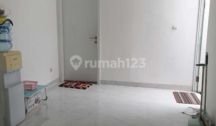 For Sale: Ready-to-Occupy House in front of Thames Cluster Park at JGC, East Jakarta