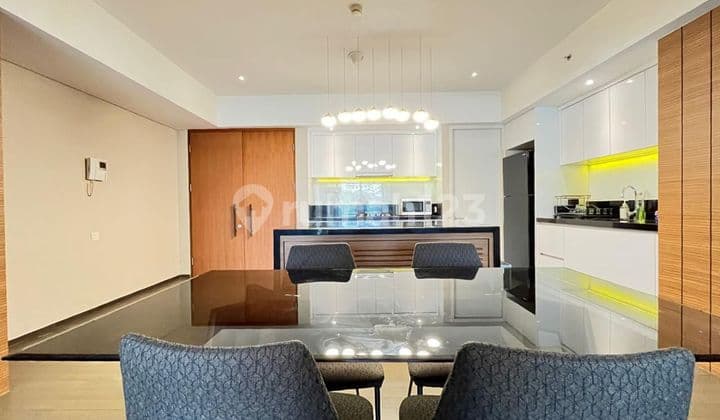 Apartemen Verde 2 Kamar Tidur Bagus Furnished