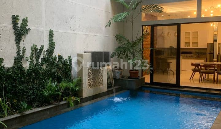 Rumah Bagus Shm Di Jl. Prambanan, Pegangsaan, Menteng