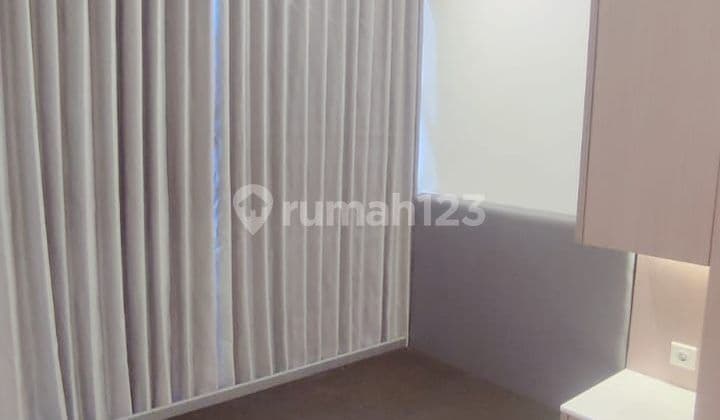 Apartemen Sudirman Suites 3 Kamar Tidur Baru Furnished