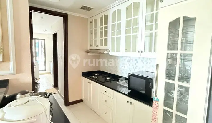 3 BR Nice Apartment Furnished, just bring your suitcase