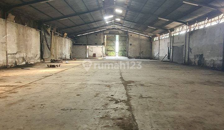 Gudang gandeng 4 pluit