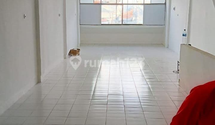 Ruko jl.utama 3lantai usai renov