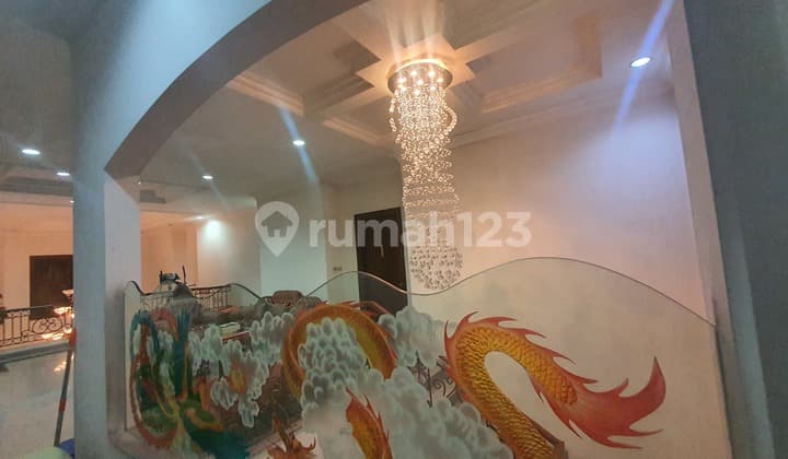 Rumah Jl.raya Pluit Cocok Usaha