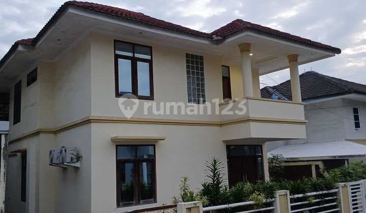 Rumah dijual Murah 2 Lantai Lucky View Dekat Grand Mall, Uib Baloi