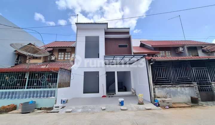Rumah Dijual Murah, Batu Batam Indah 2 Lantai Full Renovasi Dekat Rs Awal Bros Baloi