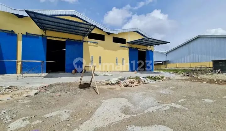 Warehouse Position Hook Angle With The Best Land Excess in Cluster