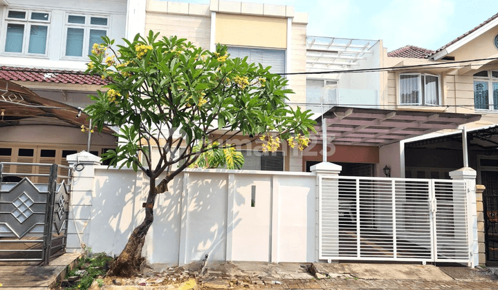 Rumah 2lt 180m Type 3KT Meruya Selatan Kembangan Jakarta Barat