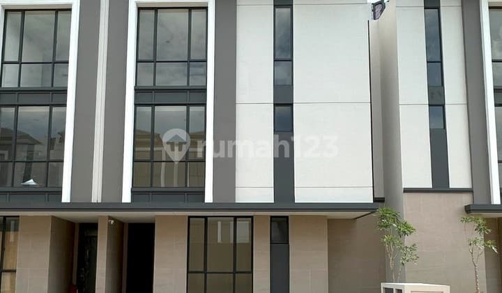 Rumah 3lt 9x14 126m Type 4KT Cluster Sentarum Asya Jgc Jakarta Garden City