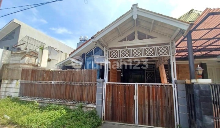 Rumah Luas 104m Type 3KT Taman Modern Cakung Jakarta Timur