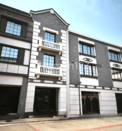 Ruko Osaka 3 lantai luas 73m PIK 2 Pantai Indah Kapuk