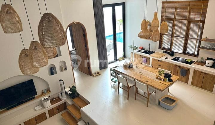 Villa 3Br Santorini Style di Nusa Dua dengan Private Pool