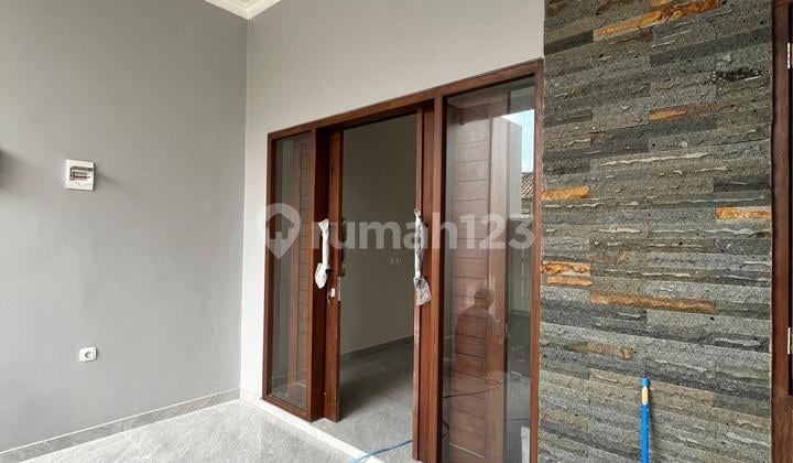 RUMAH NYAMAN DI TENGAH KOTA HARGA 2M AN