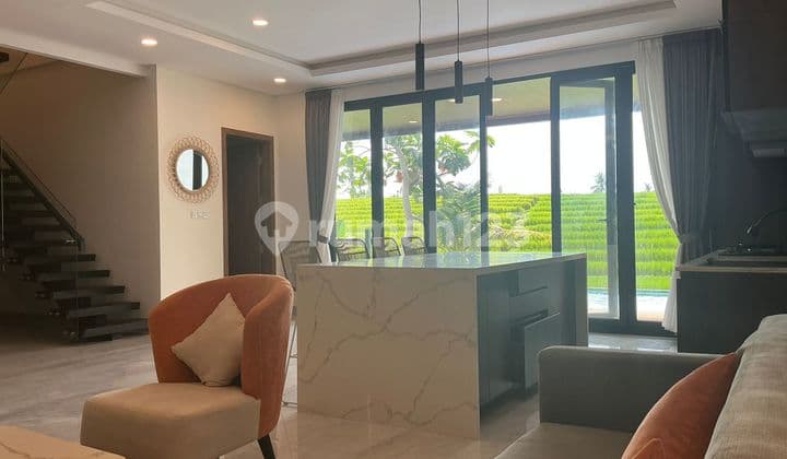 2 BR Villa In The Lush Of Rice Field Available For Leasehold