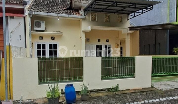 Rumah Bagus Murah Tengah Kota Jalan Medoho Tdk Banjir