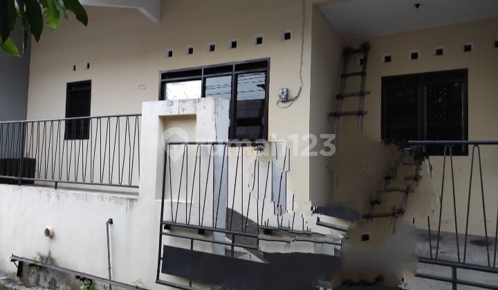 Nice and Affordable House in Tanah Mas Nice and Affordable House in Tanah Mas