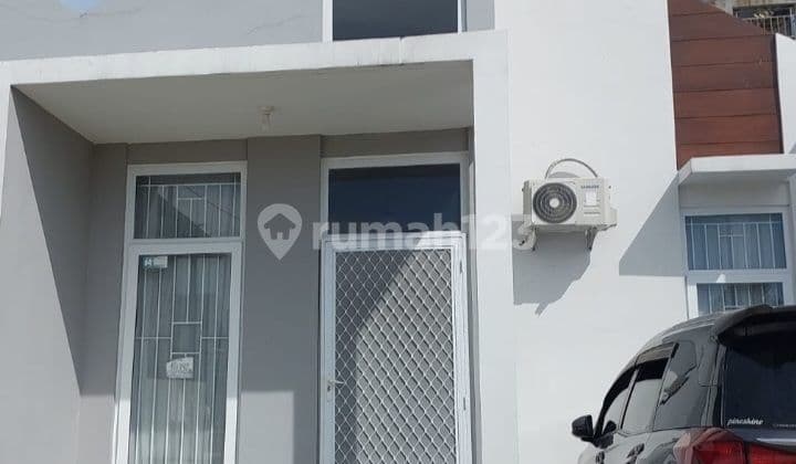 RUMAH BARU FURNISHED + AC TENGAH KOTA