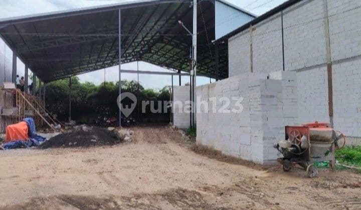 Gudang Bangunan Baru di Kawasan.pergudangan Gatsu