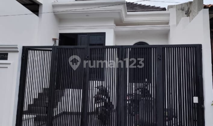 Rumah Bagus Bangunan Baru100% di Perumahan Tanah Mas