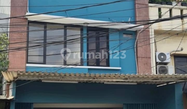 Rumah Bentuk Ruko Di Pos Pengumben 3 Lantai Bisa Untuk Usaha Atau Tempat Tinggal Lb 230 Joglo
