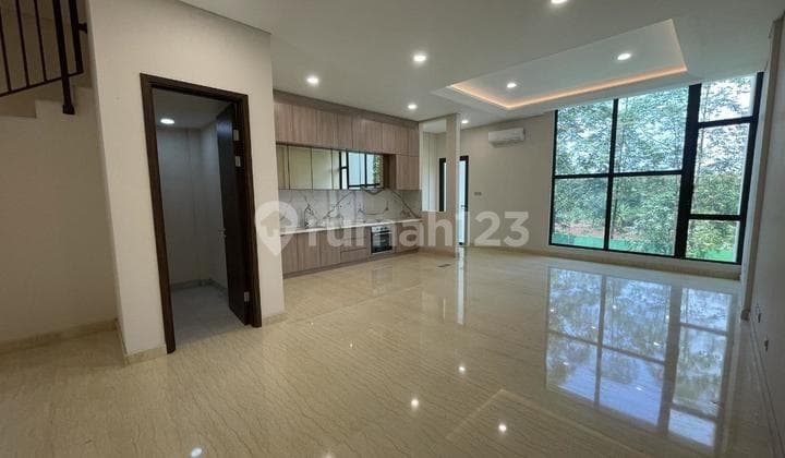 Townhouse Baru dengan Marmer Keren di Pondok Indah Siap Huni