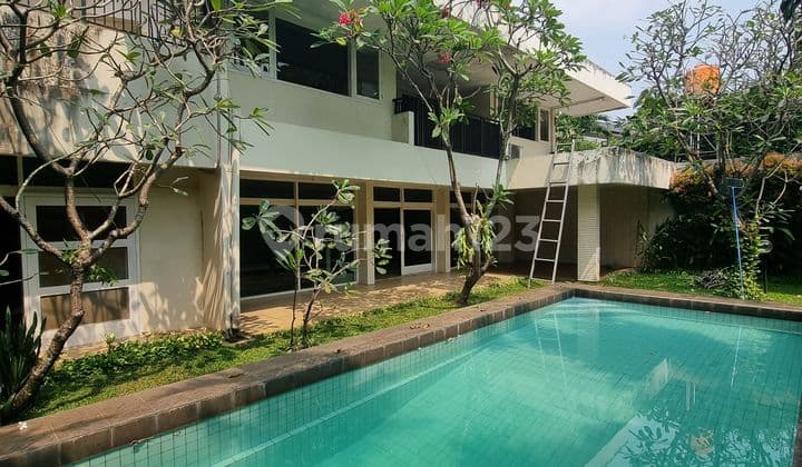 Two Storeys House 800sqm Kemang 5 Bedrooms And Pool N Good Choice