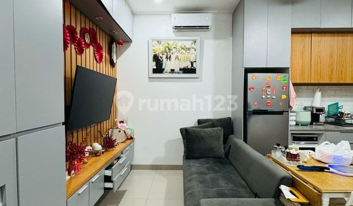 Green Royal Condo House , 2BR Luas 50 m2 , Lantai 1 , Furnished