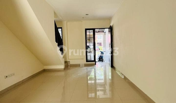 Rumah di Green Village , Uk.4x12 , 2 Lantai , Siap Huni , Utara