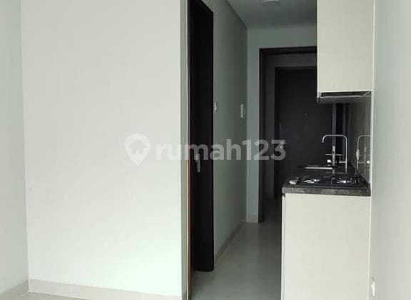 Cheapest!! Puri Mansion Apartment, Studio 21 M2, Middle Floor
