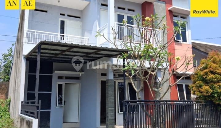 Affordable 2-Storey House for Sale Near Military Academy