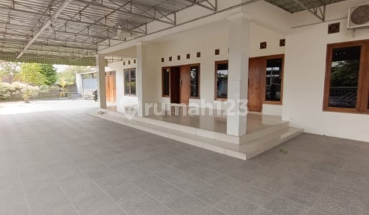For Rent: Large and Spacious Furnished House in Godean, Sleman, Yogyakarta