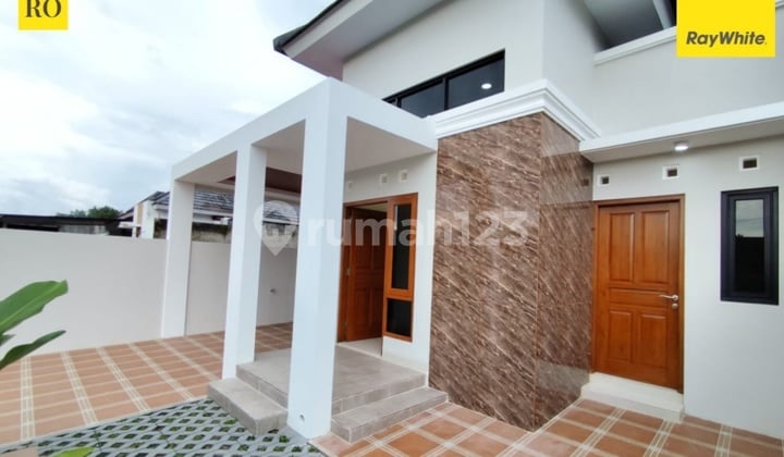 Dijual Rumah Baru Dekat Kampus Ngempak Sleman Yogya Bagus SHM di Ngemplak