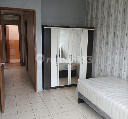 DIsewakan Townhouse murah di Permata Hijau Townhouse JL. Emerald - Lippo Karawaci Tangerang