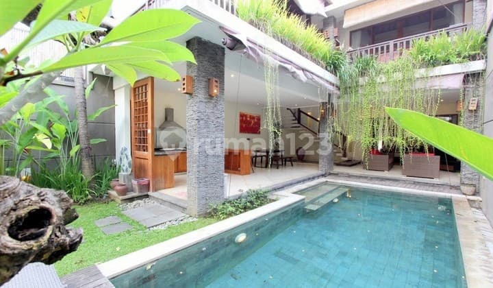 Dijual Villa 2 Kamar Tidur – Lokasi Strategis di Seminyak - Vsds