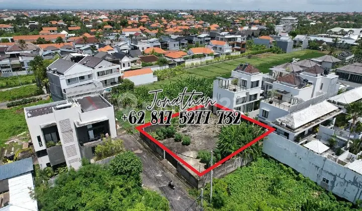 Land 600 M2 Near Berawa Beach For Sale Tourism Zone Suitable for Villa and Investment