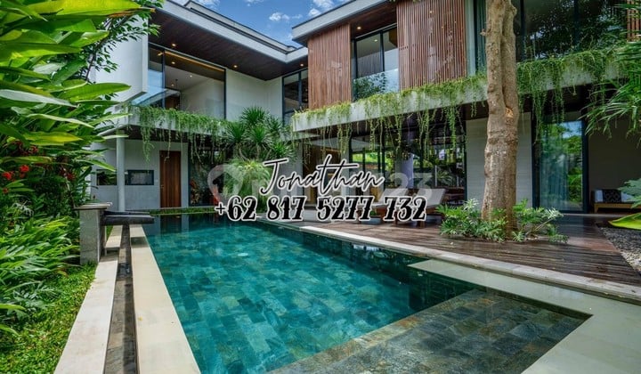 New 4-Bedroom Villa for Sale in Umalas with Freehold SHM, Swimming Pool, and Spacious Garden